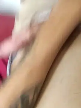 Snapshot of Juliano69xv chatting on March 8, 3:24 pm Juliano69xv online show from March 8, 3:24 pm