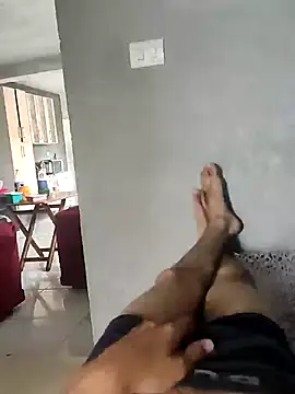 Snapshot of Juliano69xv chatting on March 11, 4:40 pm Juliano69xv online show from March 11, 4:40 pm