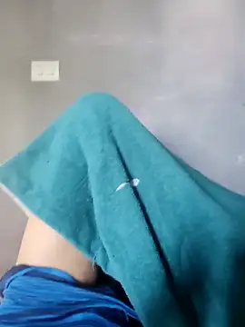 Snapshot of Juliano69xv chatting on March 18, 12:47 pm Juliano69xv online show from March 18, 12:47 pm