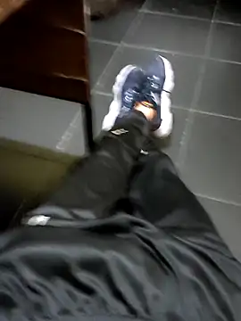 Snapshot of Juliano69xv chatting on September 23, 10:02 pm Juliano69xv online show from September 23, 10:02 pm