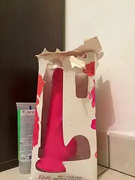 Snapshot of tgehzg chatting on March 4, 8:53 am tgehzg online show from March 4, 8:53 am