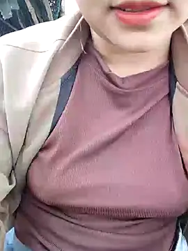 Betty20zx online show from December 28, 7:11 am