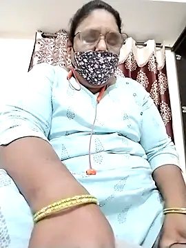 Snapshot of Pushpavathi_78 chatting on October 17, 1:03 pm Pushpavathi 78 online show from October 17, 1:03 pm