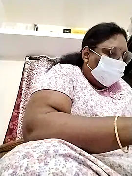 Snapshot of Pushpavathi_78 chatting on October 24, 10:33 am Pushpavathi 78 online show from October 24, 10:33 am