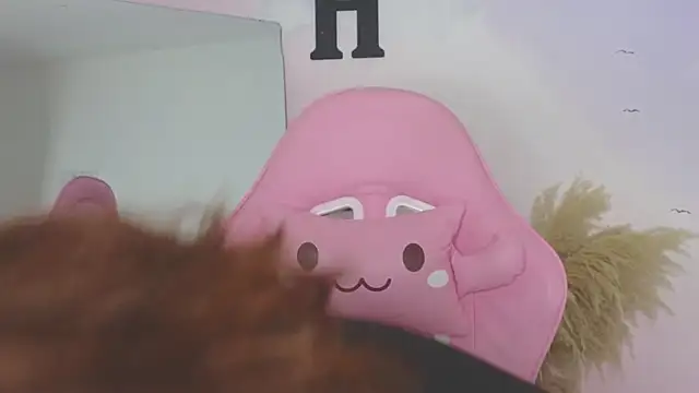 carolayrosse online show from March 10, 5:11 am