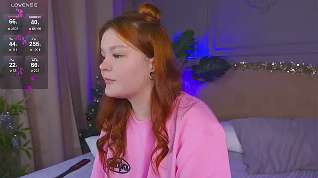 Snapshot of EnnySunrise chatting on January 3, 4:37 pm EnnySunrise online show from January 3, 4:37 pm