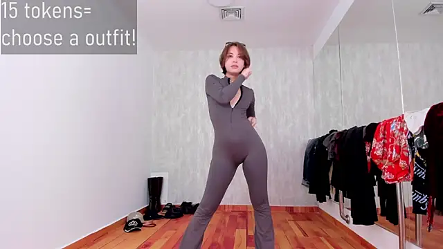 Hellen coy online show from January 30, 4:55 pm