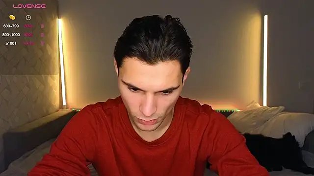 denlover1 online show from November 26, 12:39 pm