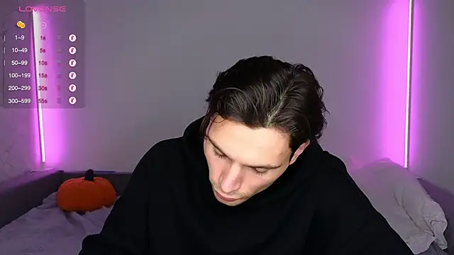 denlover1 online show from December 1, 12:26 am