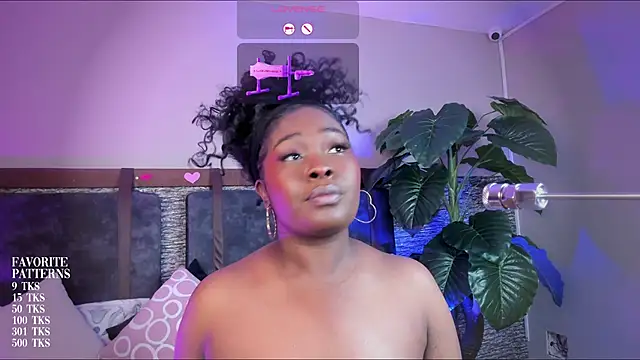 zoe 23  online show from April 22, 10:50 am