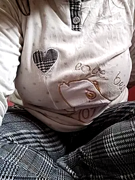 3ahhd online show from March 7, 3:28 pm