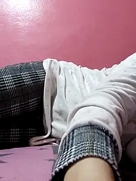 3ahhd online show from March 7, 7:05 pm