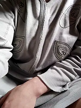 3ahhd online show from March 9, 5:17 pm