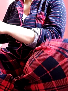 3ahhd online show from March 17, 3:07 pm