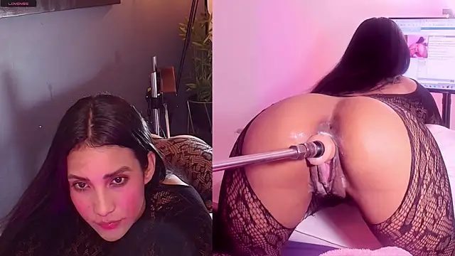 Kinky Mindy  online show from April 14, 8:04 pm