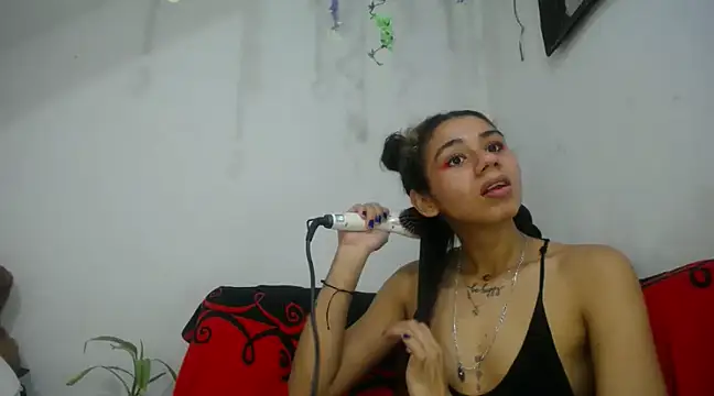 diamonmeli online show from January 9, 7:18 pm