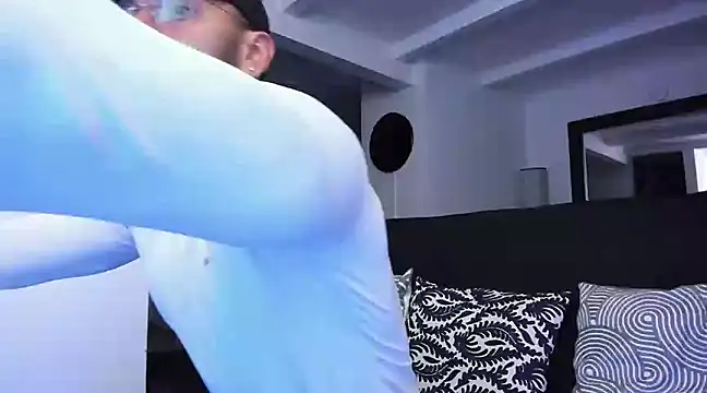 tony muscle online show from March 4, 12:29 am