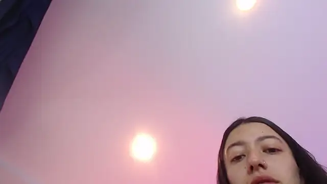 Zoe Vixen online show from December 19, 12:01 pm