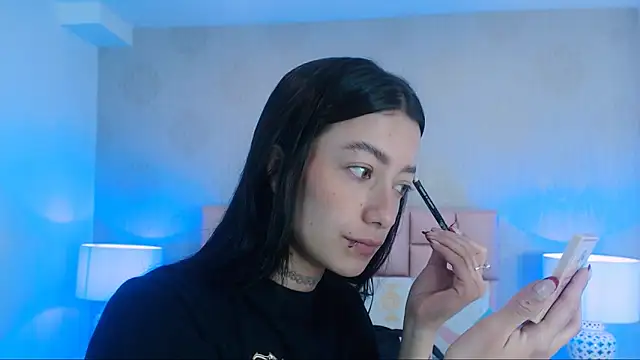 Zoe Vixen online show from January 18, 12:04 pm