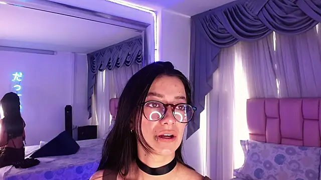 Zoe Vixen online show from January 21, 8:11 pm