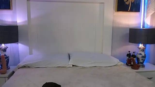 Zoe Vixen online show from January 24, 12:31 pm