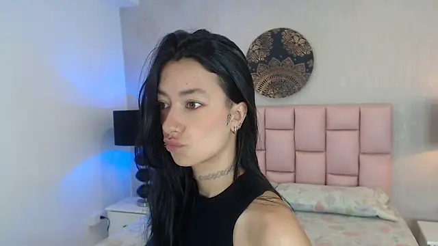 Zoe Vixen online show from February 1, 12:05 pm