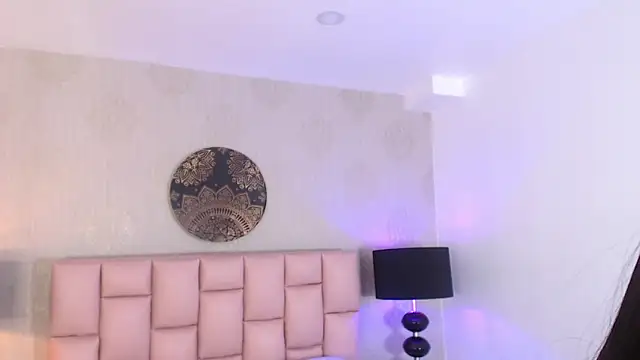 Zoe Vixen online show from March 4, 12:22 pm