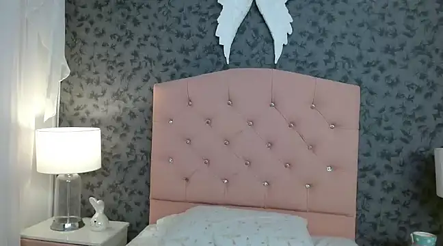 Zoe Vixen online show from March 11, 11:26 pm