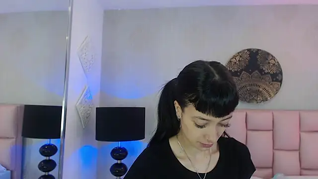 Zoe Vixen online show from March 12, 12:04 pm