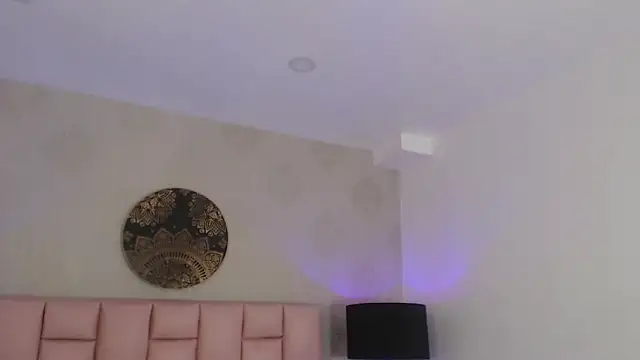 Zoe Vixen online show from March 14, 12:07 pm