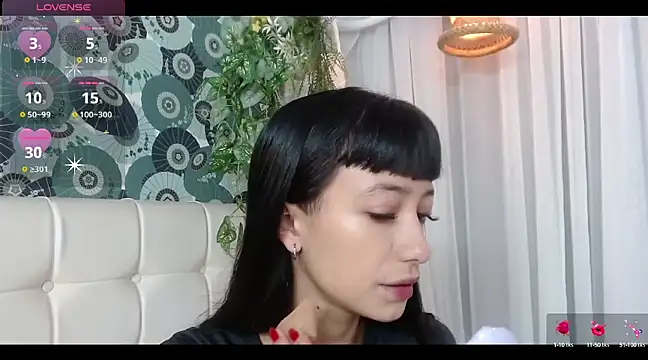 Zoe Vixen online show from March 17, 1:08 pm