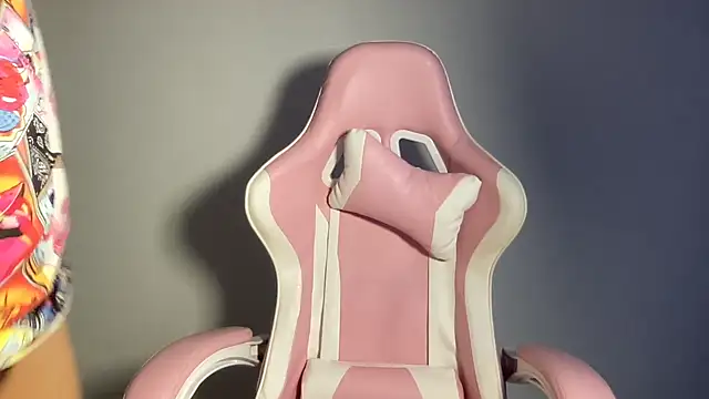 Snapshot of Susandolls chatting on March 3, 4:03 pm Susandolls online show from March 3, 4:03 pm