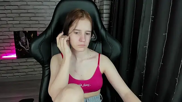 Snapshot of Tonya_Gray chatting on January 21, 1:18 am Tonya Gray online show from January 21, 1:18 am