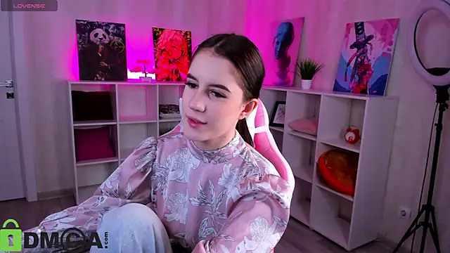 Snapshot of Tonya_Gray chatting on November 30, 1:09 am Tonya Gray online show from November 30, 1:09 am