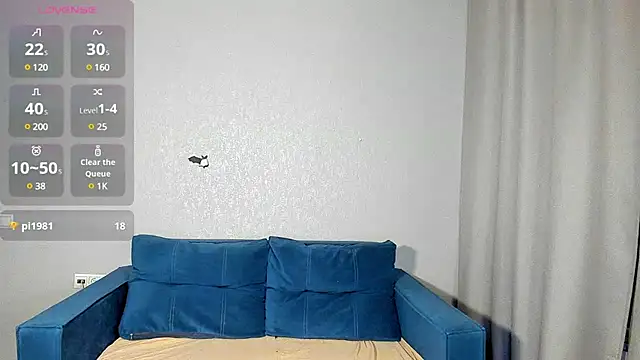 Snapshot of Miss_you_kiss chatting on December 11, 12:55 pm Miss you kiss online show from December 11, 12:55 pm