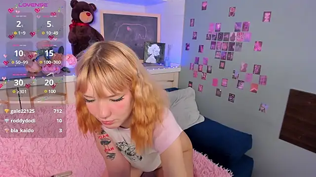 Linablueeyed online show from February 18, 2:27 pm