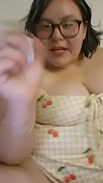 Snapshot of almitapro07 chatting on March 3, 5:57 am almitapro07 online show from March 3, 5:57 am