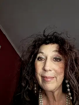 GypsyEsmeralda online show from November 3, 4:08 pm