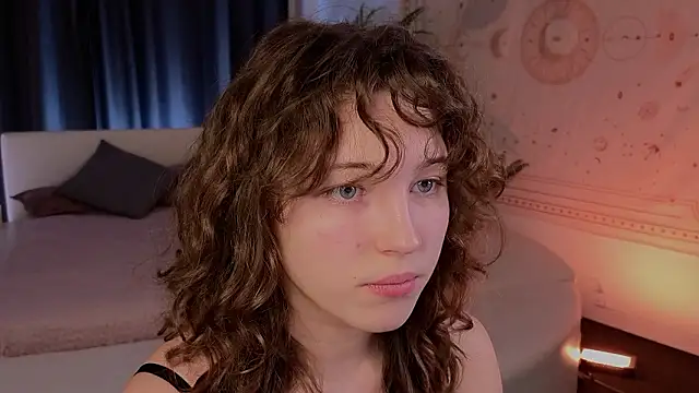 cherry lea online show from December 3, 12:49 pm