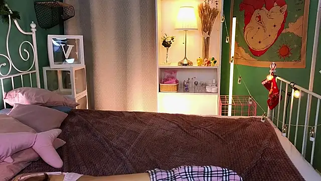 cherry lea online show from December 21, 4:25 pm