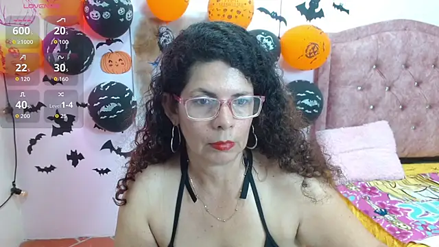 Snapshot of sila_bolum chatting on October 16, 7:48 pm sila bolum online show from October 16, 7:48 pm