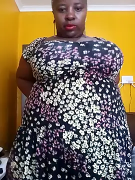 Snapshot of HotBootyBabe90 chatting on January 23, 1:45 pm HotBootyBabe90 online show from January 23, 1:45 pm