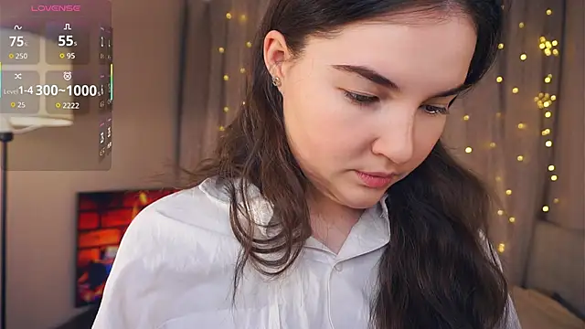 CathrynDail online show from February 5, 7:07 pm