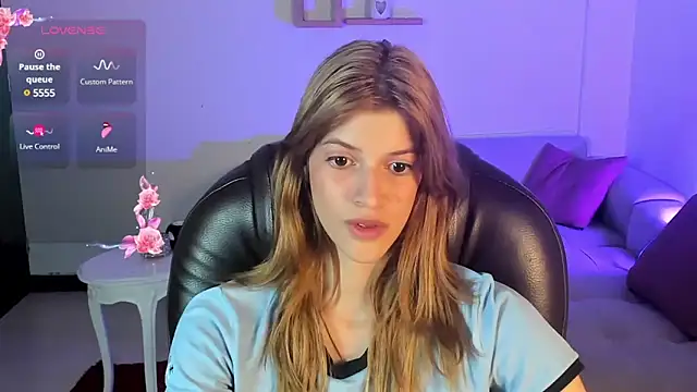 Nora Vennucci online show from February 8, 10:29 pm