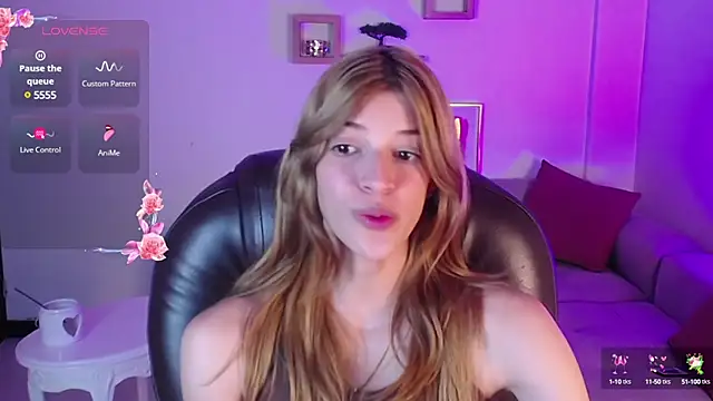 Nora Vennucci online show from February 19, 8:10 pm