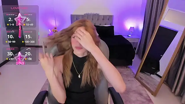 Nora Vennucci online show from March 22, 7:53 pm