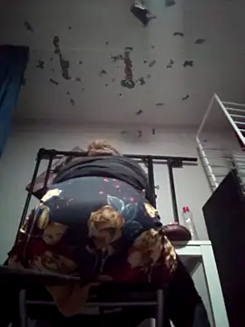 Snapshot of ottomusbrown chatting on December 9, 11:34 pm ottomusbrown online show from December 9, 11:34 pm