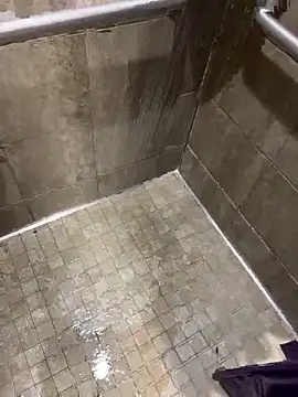 prettyrichie online show from March 20, 11:45 pm