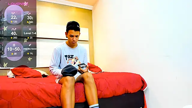 StrawwBoys online show from January 23, 10:22 am