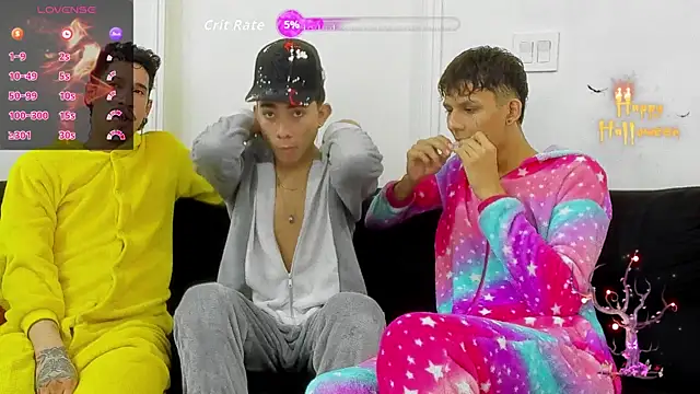 StrawwBoys online show from October 30, 10:27 am